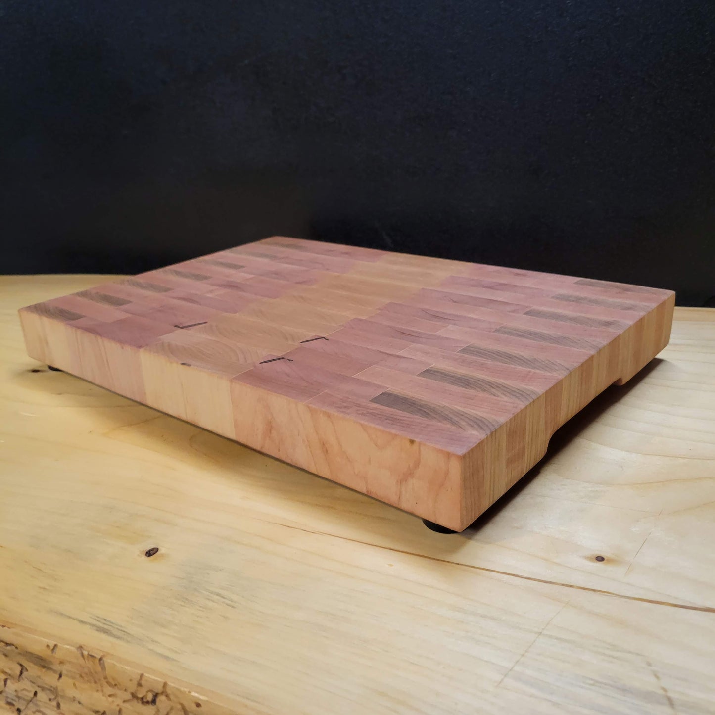 End Grain Cutting Board